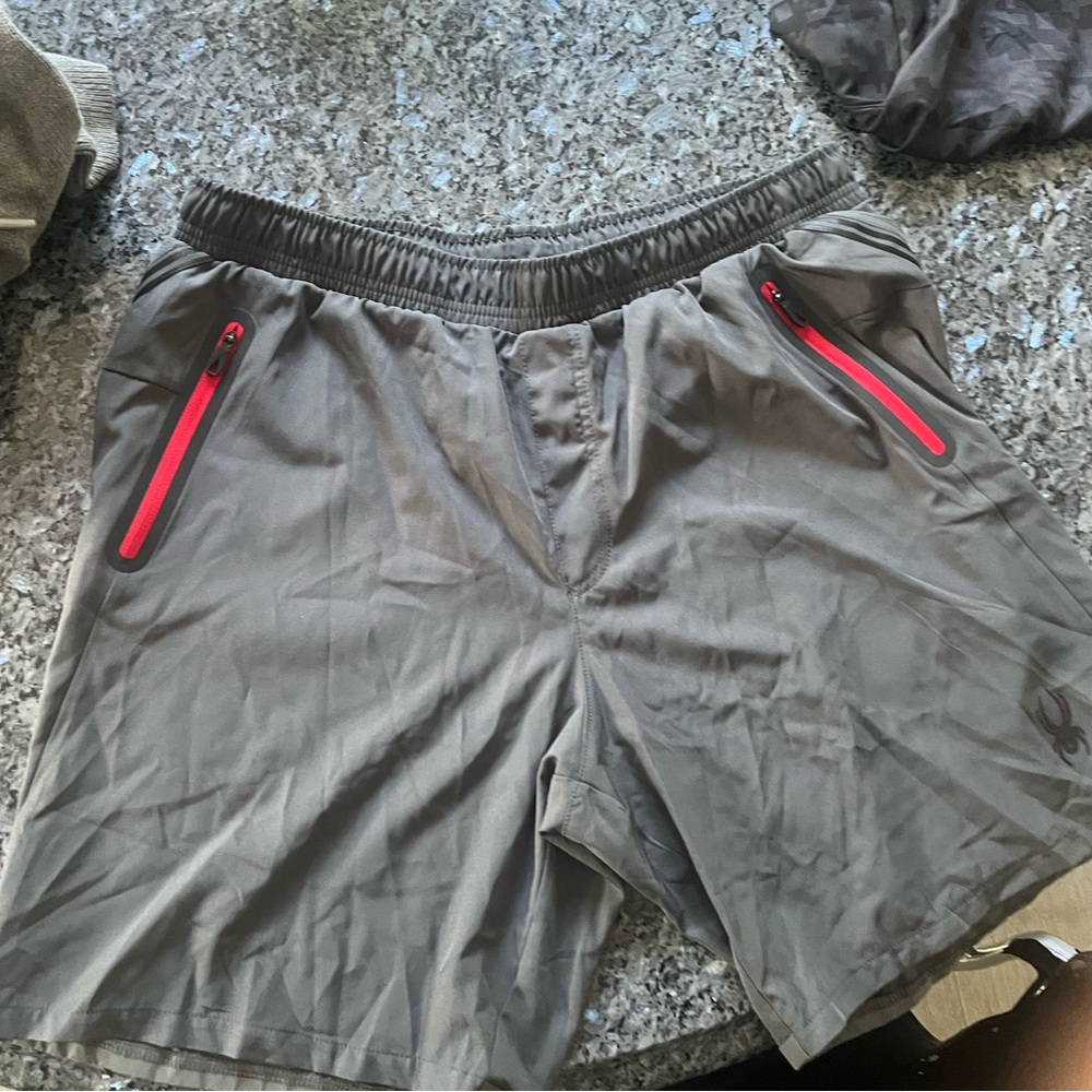 Spyder men’s large shorts